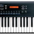 Альбом - Roland Juno D - 4,000 грн. тел.(098) 114-11-00.